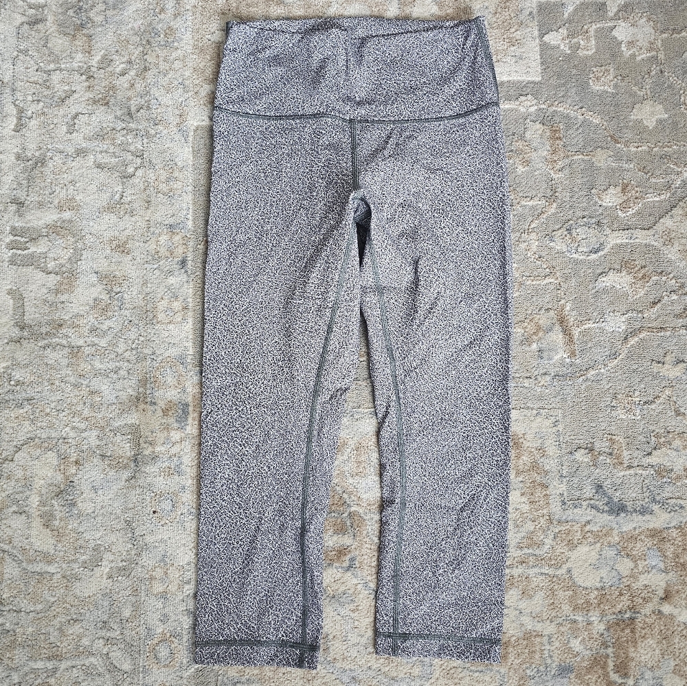 Lululemon capri leggings